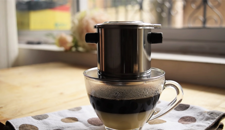 Cách pha cà phê sữa chuẩn công thức tại nhà ngon hơn hàng quán